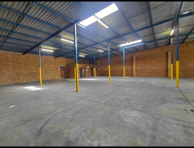 959M² WAREHOUSE TO LET IN POMONA